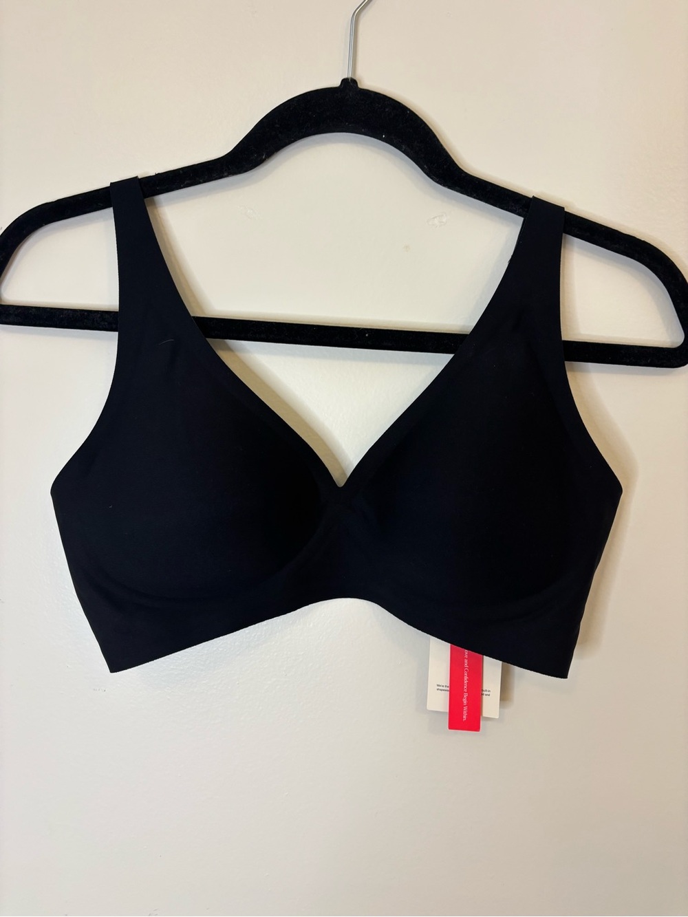 Everyday Wireless Black Comfort Bra - Smooth Support